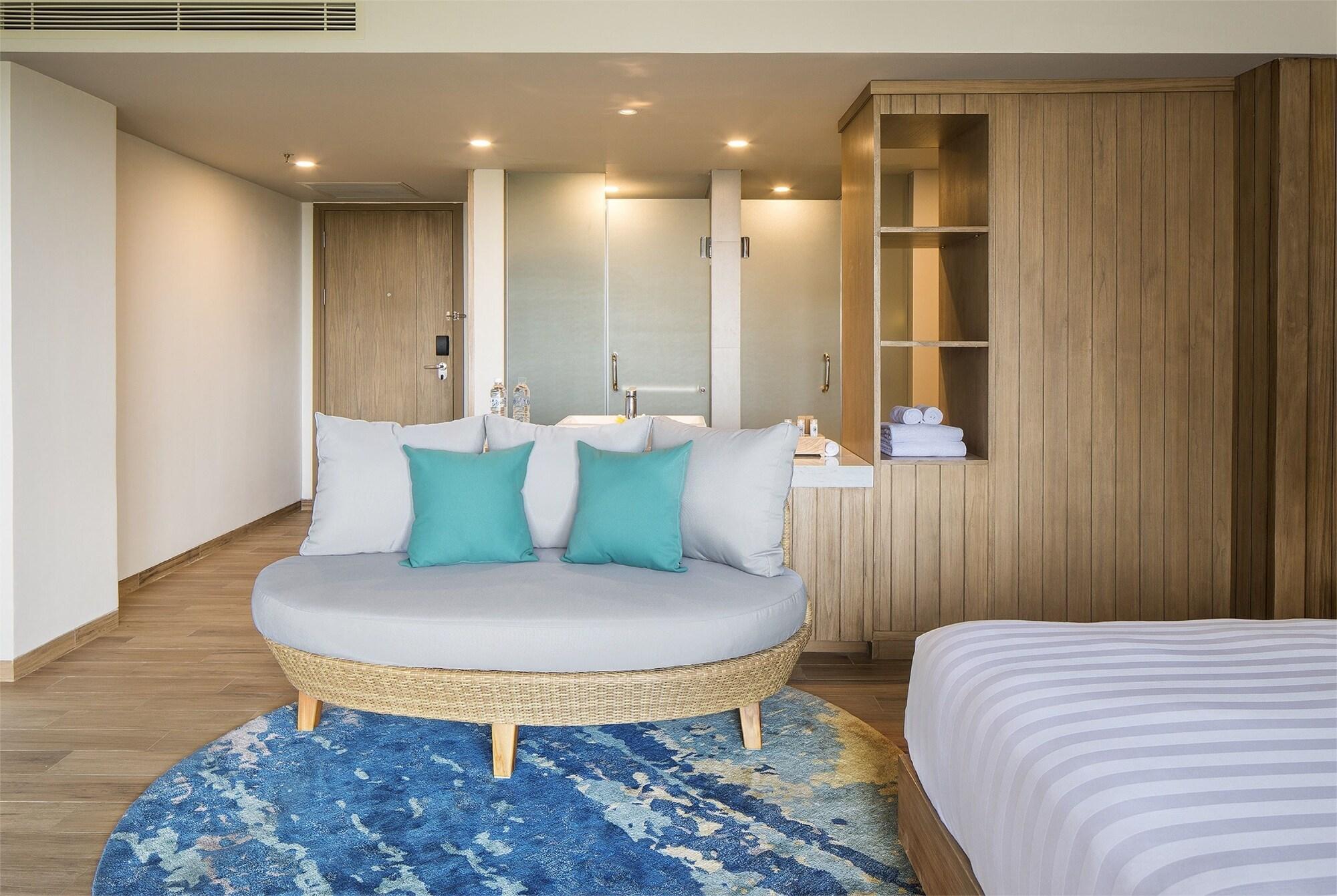 Eastin Ashta Resort Canggu מראה חיצוני תמונה